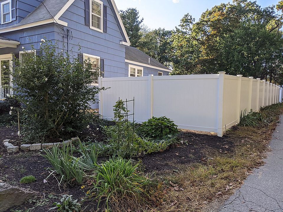 2nd image of 40 Rosemary Rd