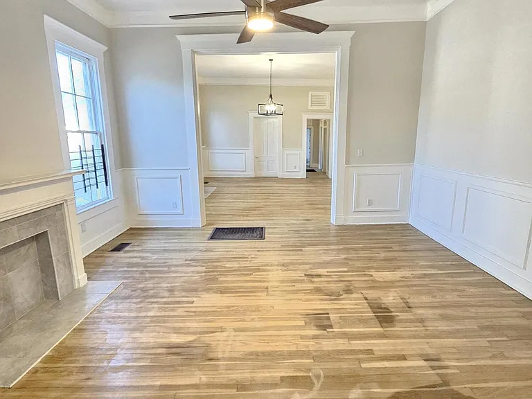 1711 Cherry St — Photo 4