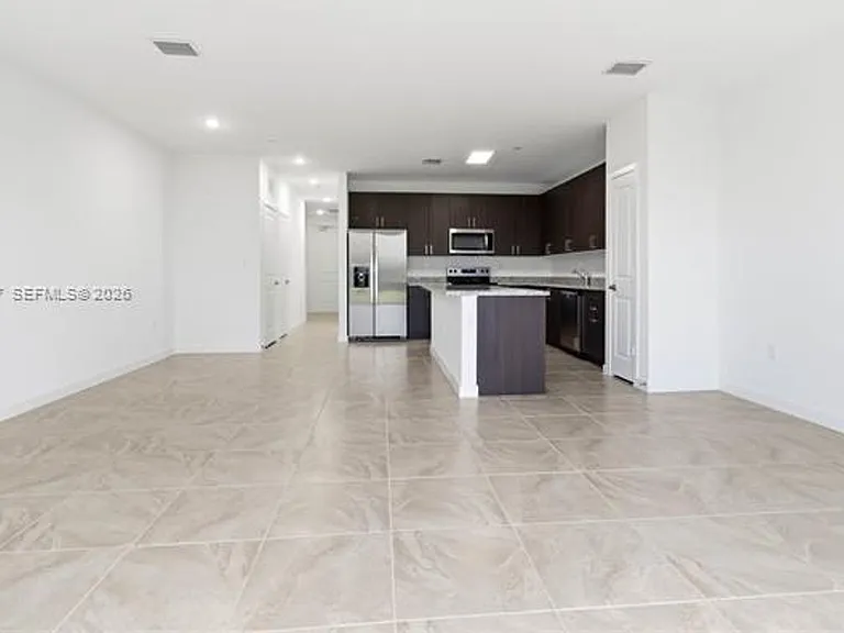 22348 SW 115th Ct #Townhouse 22348 — Photo 6
