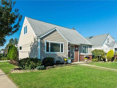 408 Jackson Ave, Mineola, NY, 11501
