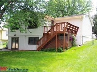 4500 Hallcliffe Rd, Lincoln, NE 68516