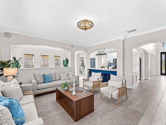 4th image of 4225 Fenrose Cir