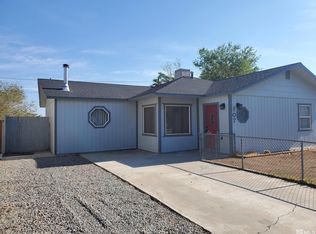 107 W 4th St, Hawthorne, NV 89415