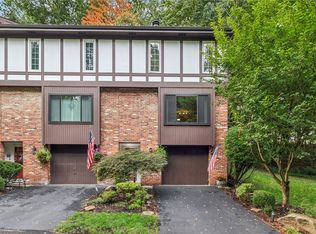 631 Maplewood Ct, Pittsburgh, PA 15237