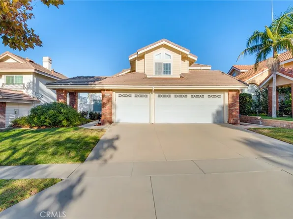 2301 Pepperwood Ln, Corona, CA 92882