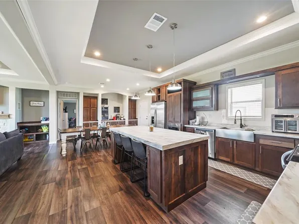 15121 County Road 602, Danbury, TX 77534