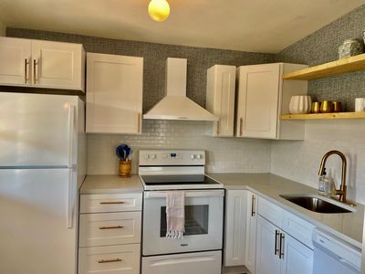 4351 Menhaden Dr SE, Saint Petersburg, FL, 33705