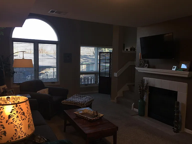 1330 S Monaco Pkwy #5 — Photo 6
