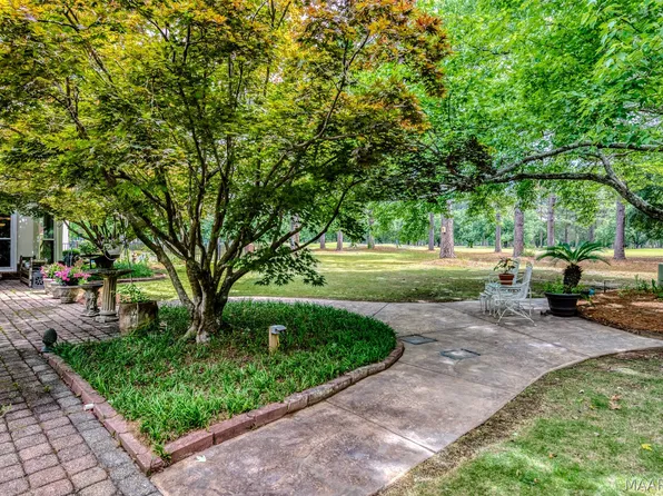 352 Green Chase Cir, Montgomery, AL 36117