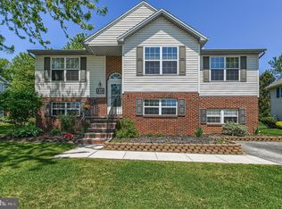 65 Dakota Dr, Hanover, PA 17331