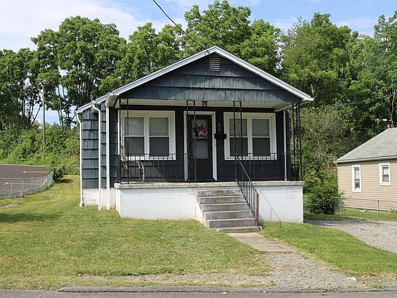 2nd image of 106 McDowell Dr
