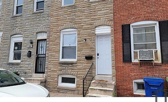 2nd image of 1240 Glyndon Ave