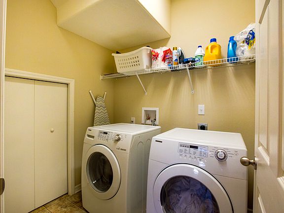 4th image of 12849 Geneva Glade Dr