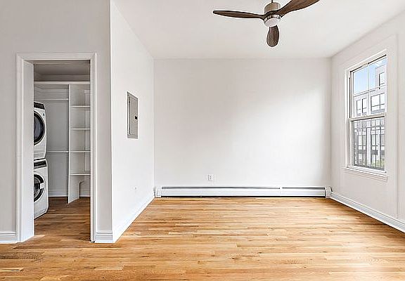 4th image of 206 Montrose Ave APT 4A