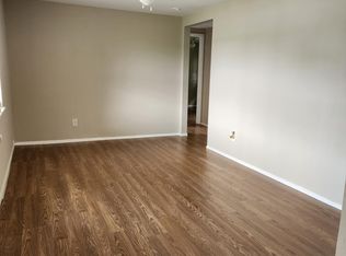 718 Zinn Dr, Crosby, TX 77532