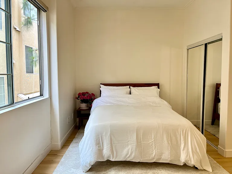 7037 La Tijera Blvd #C101 — Photo 17