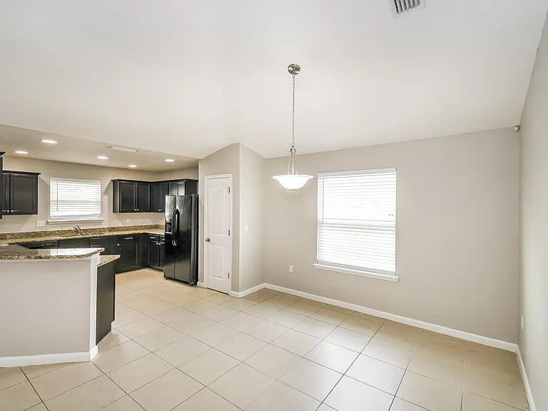 3258 Hidden Meadows Ct — Photo 6