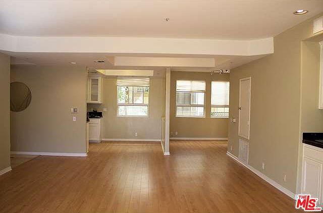 1st image of 10824 Bloomfield St APT 203