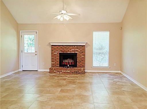 2nd image of 406 Woodward Dr