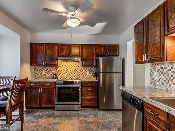2nd image of 3019 Dunleigh Ct