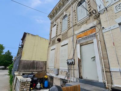 938 Dumont Avenue, Brooklyn, NY, 11207