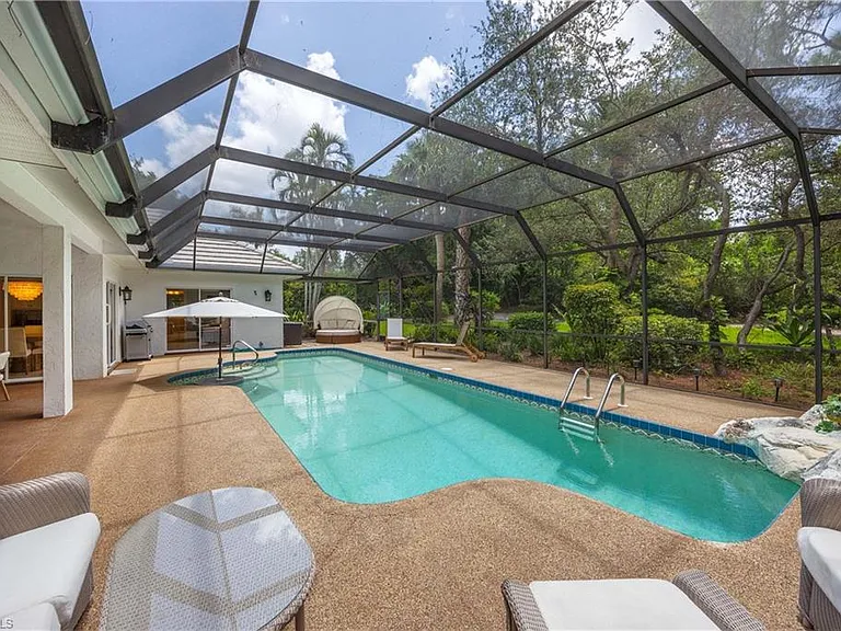 816 Turkey Oak Ln — Photo 32