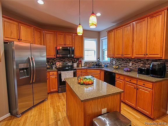 3rd image of 13161 Harbor Dr