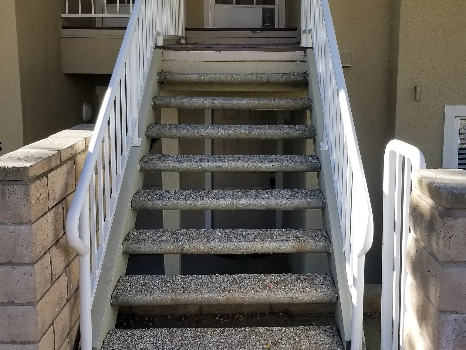 1 bed, 936 sqft, $2,650 — Photo 2