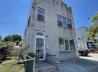 290 Hylan Blvd, Staten Island, NY 10305