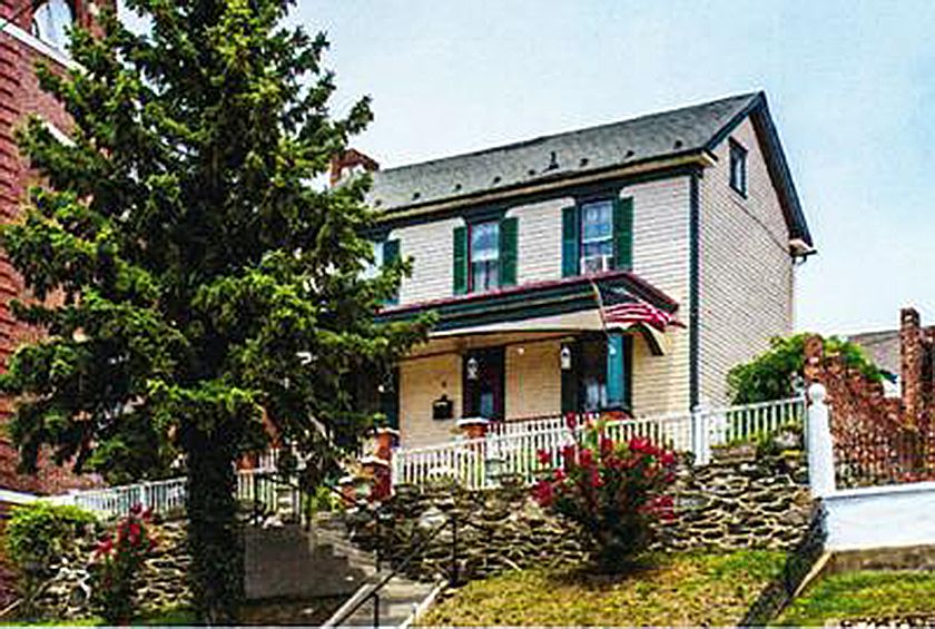 Front View of Home