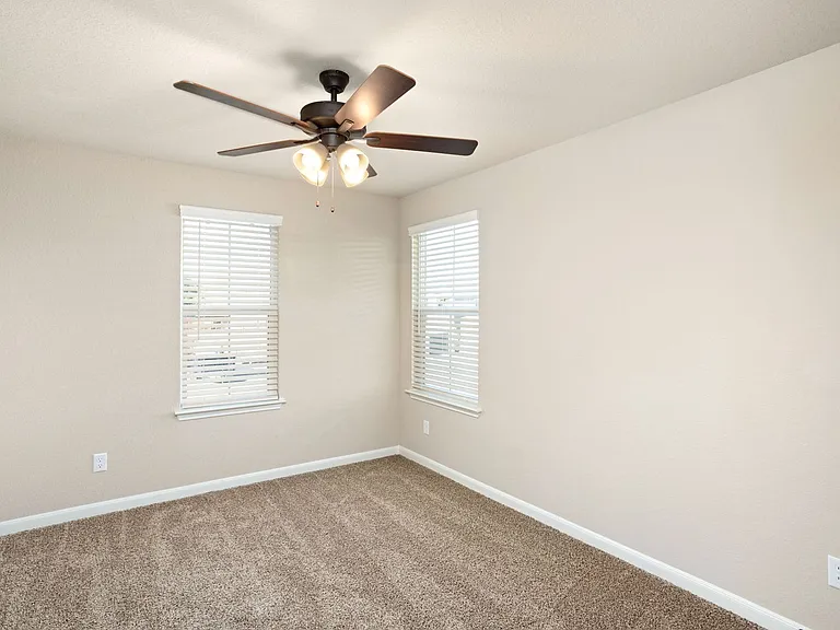 815 Soria Pl #101 — Photo 22