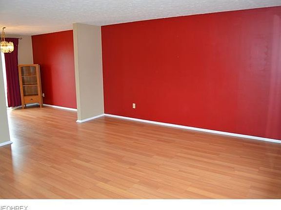 2nd image of 9012 Groveside Dr