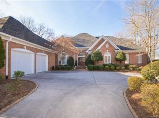 5409 Old Course Dr, Charlotte, NC 28277