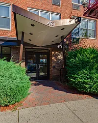 495 East 7th Street in Kensington