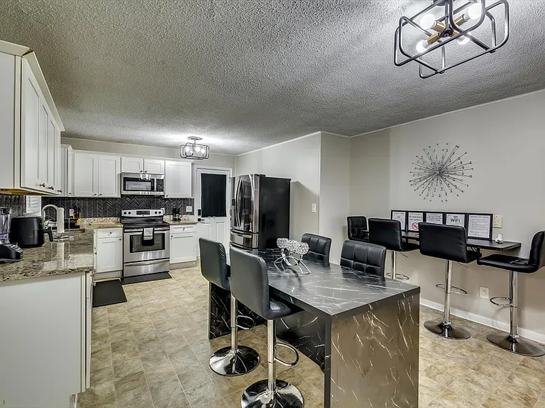 3482 Scenic Dr — Photo 8