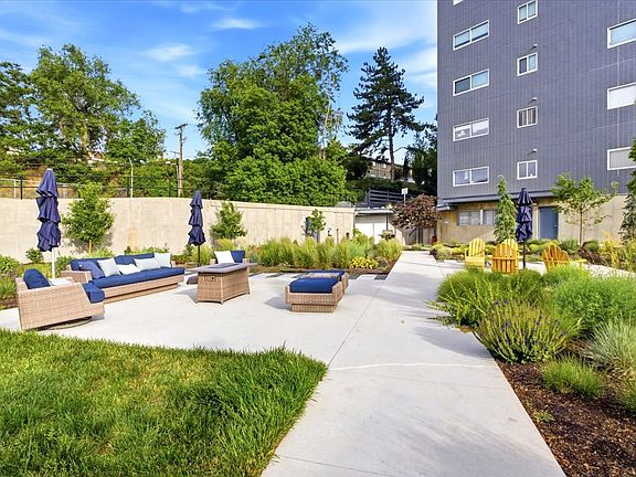 4th image of 1235 E 200 S APT 202