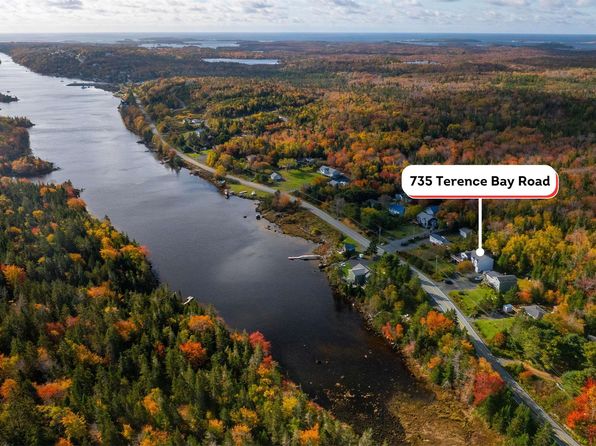 735 Terence Bay Rd, Terence Bay, NS B3T 1X2