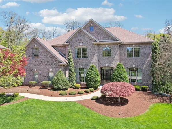 4613 Forest Ridge Ct, Murrysville, PA 15668