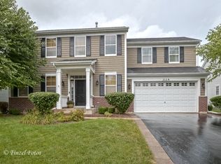 3114 Chalkstone Ave, Elgin, IL 60124