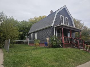 1526 W Groeling Ave, Milwaukee, WI 53206