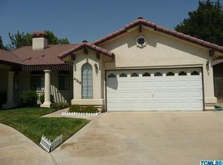 4046 W Hemlock Ct, Visalia, CA 93277