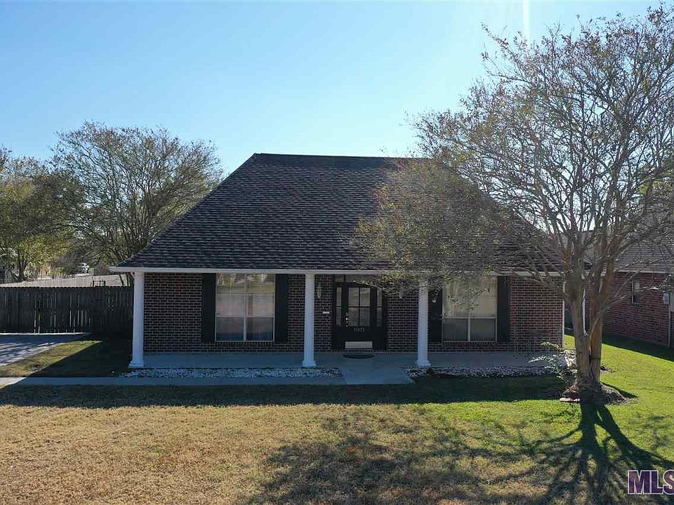 1st image of 41021 Fields Ct