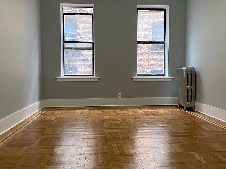 1st image of 2474 Grand Ave #3P
