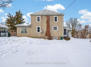34 Prince Of Wales Dr, Belleville, ON K8P2T7