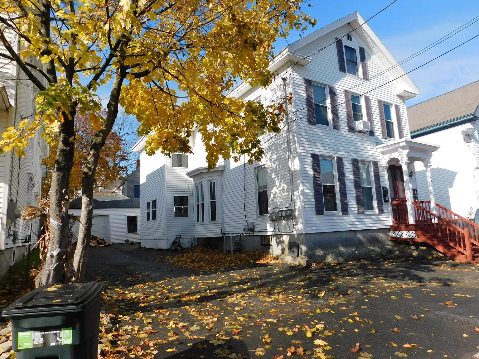 2 bed, 1100 sqft, $1,750 — Photo 1