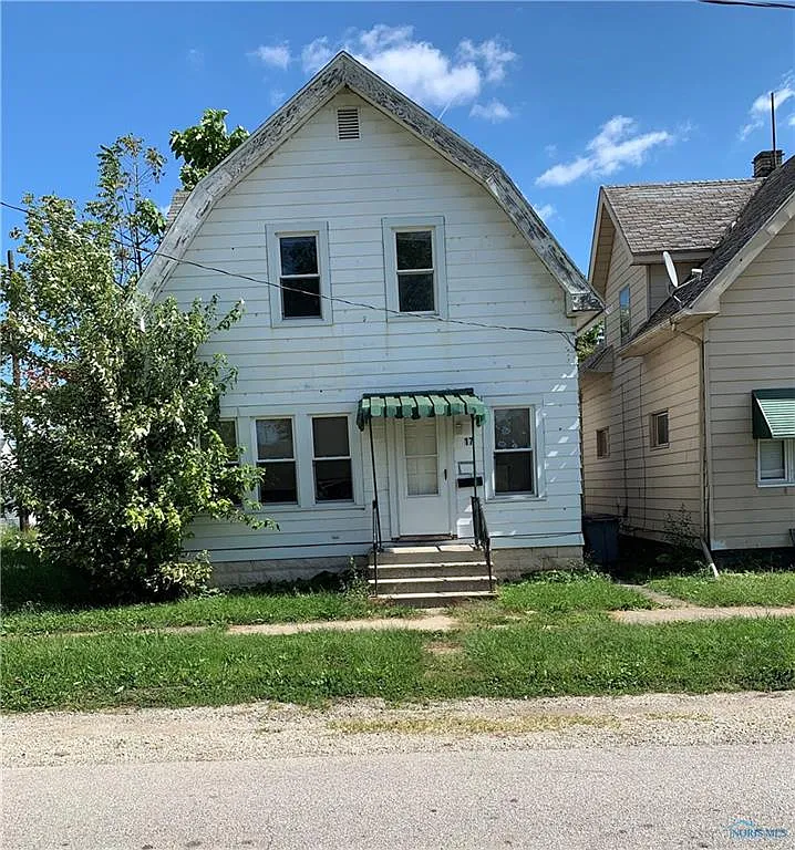 17 Banks St photo 1