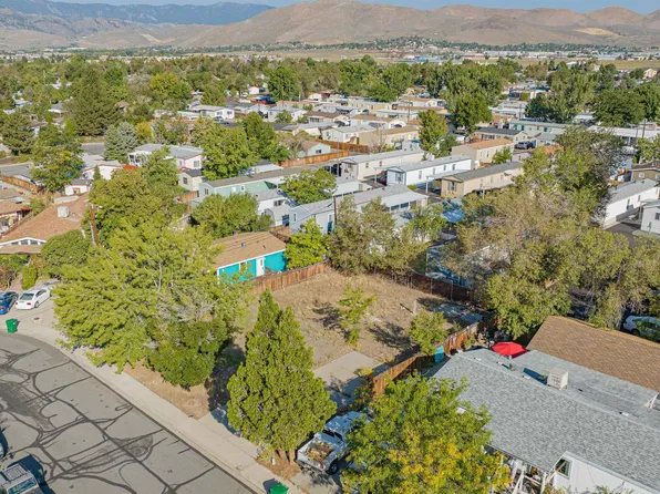 3088 Thurman Cir, Carson City, NV 89706