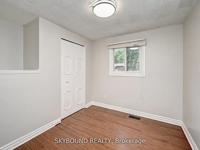 48 Cluthe Cres — Photo 28