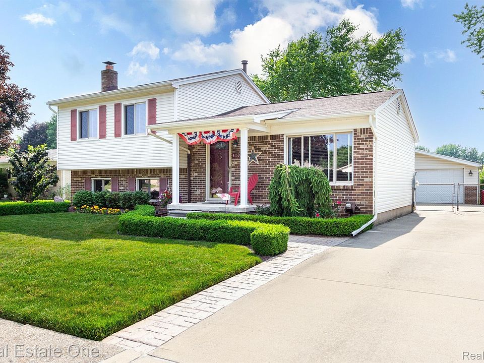 1st image of 41591 Westmeath Cir