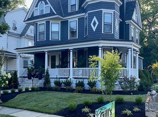 203 Lakeview Dr, Collingswood, NJ 08108